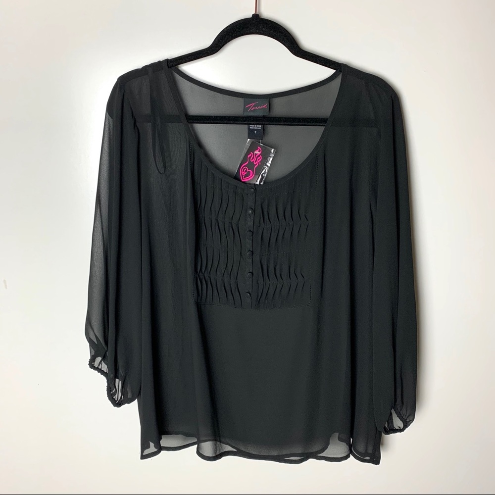 NEW NWT Torrid sheer boxy blouse shirt plus size 2 top rocker boho 🖤